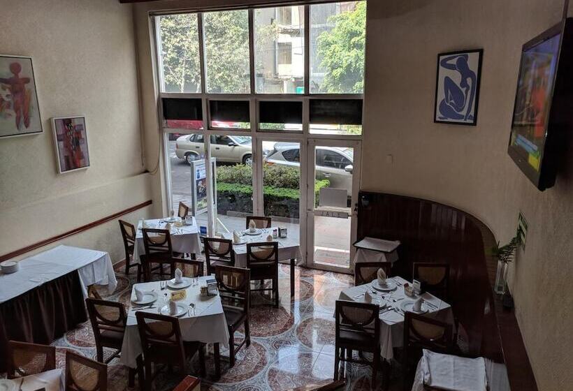 Отель Del Principado