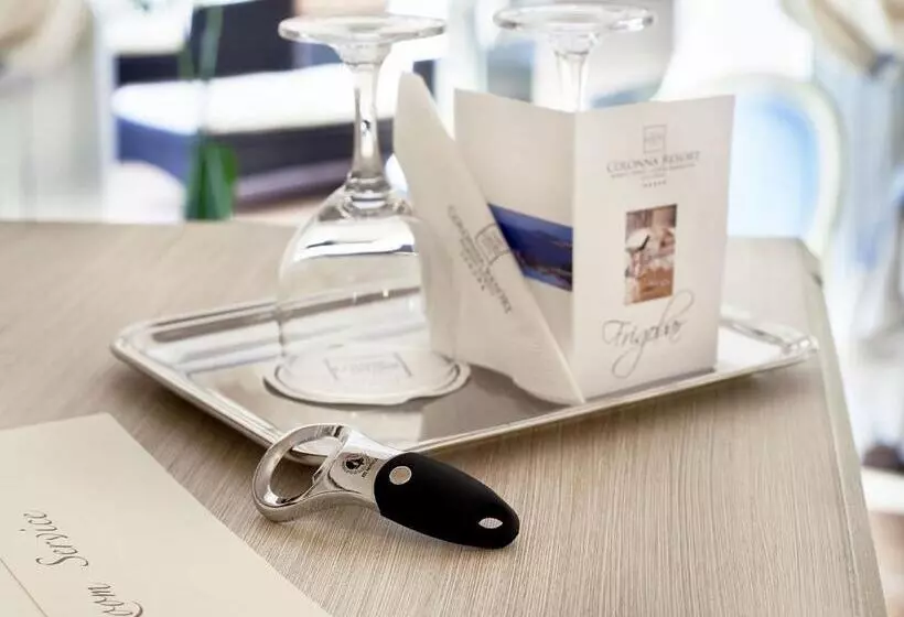 Grand Hotel Smeraldo Beach