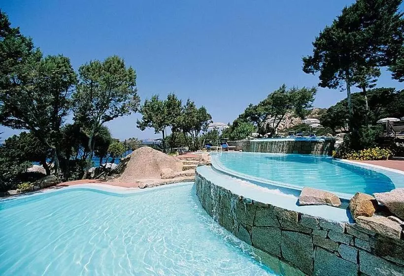 Grand Hotel Smeraldo Beach