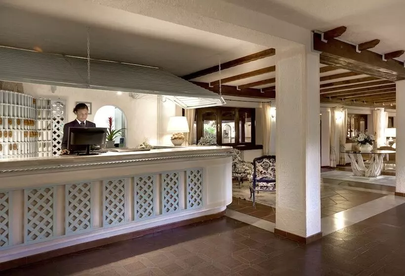 Grand Hotel Smeraldo Beach