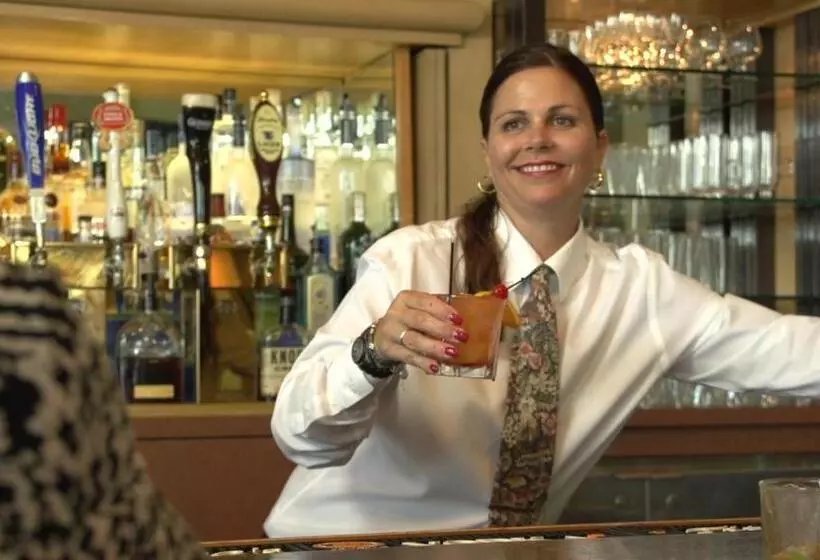 هتل Greenlinks Golf Villas At Lely Resort