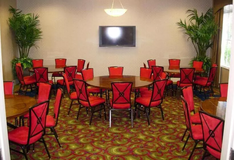 هتل Greenlinks Golf Villas At Lely Resort