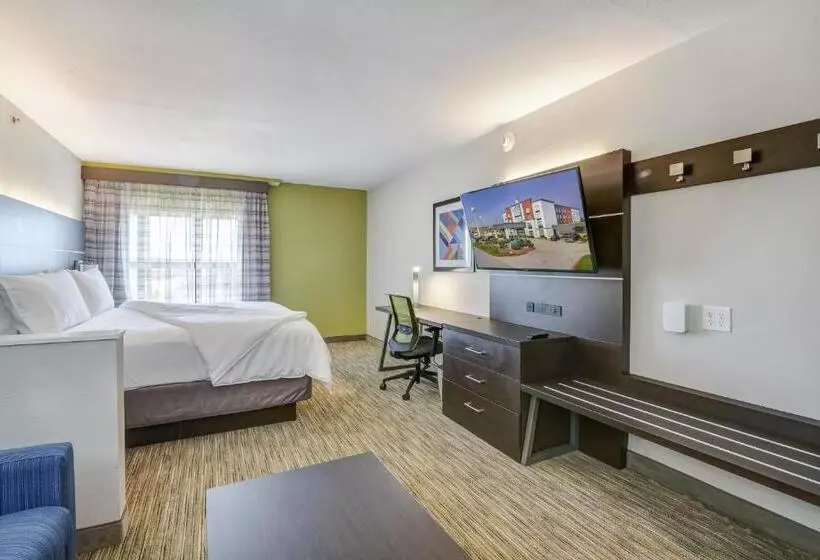 Отель Holiday Inn Express & Suites Longview North, An Ihg
