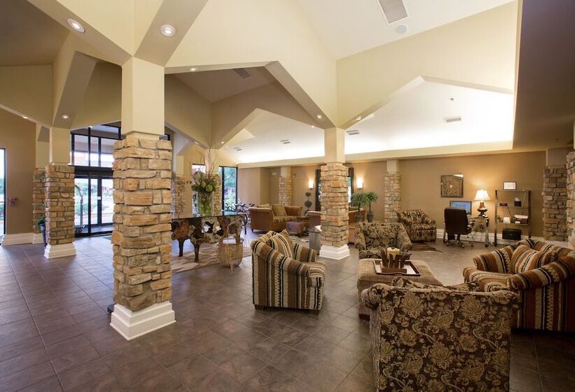 Отель Holiday Inn St. Paul Northeast Lake Elmo, An Ihg