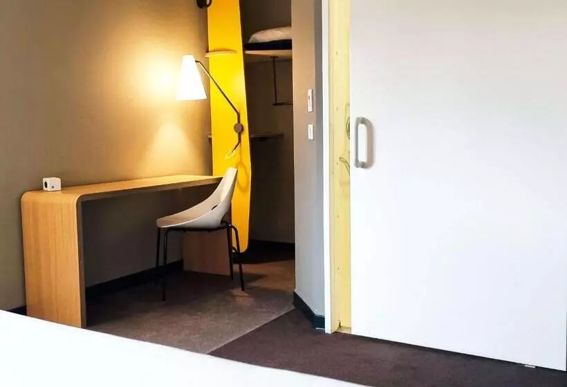هتل Ibis Caen Porte De Bretagne