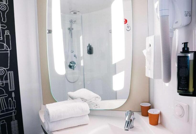 هتل Ibis Caen Porte De Bretagne