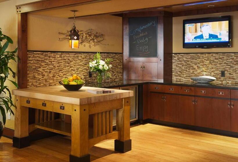 Hotel Larkspur Landing Extended Stay Suites Campbell