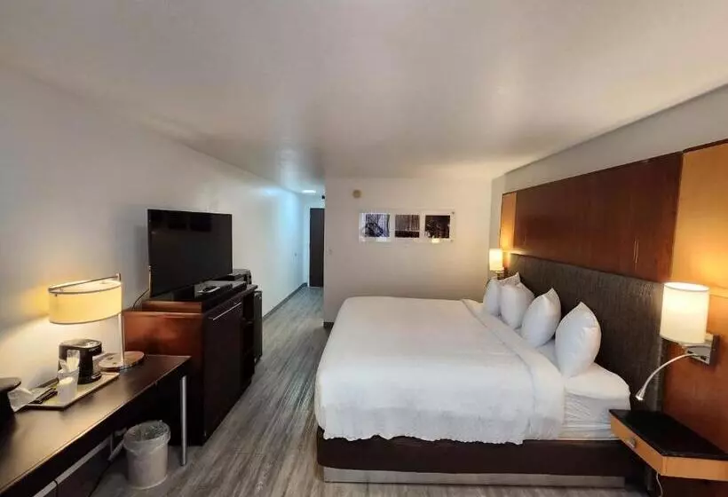 호텔 Clarion Inn Idaho Falls Riverfront