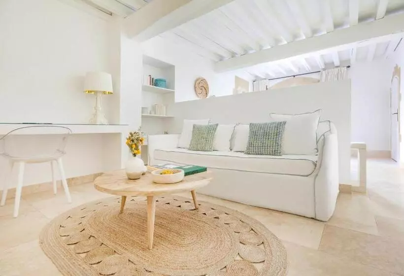 فندق Le Vieux Castillon