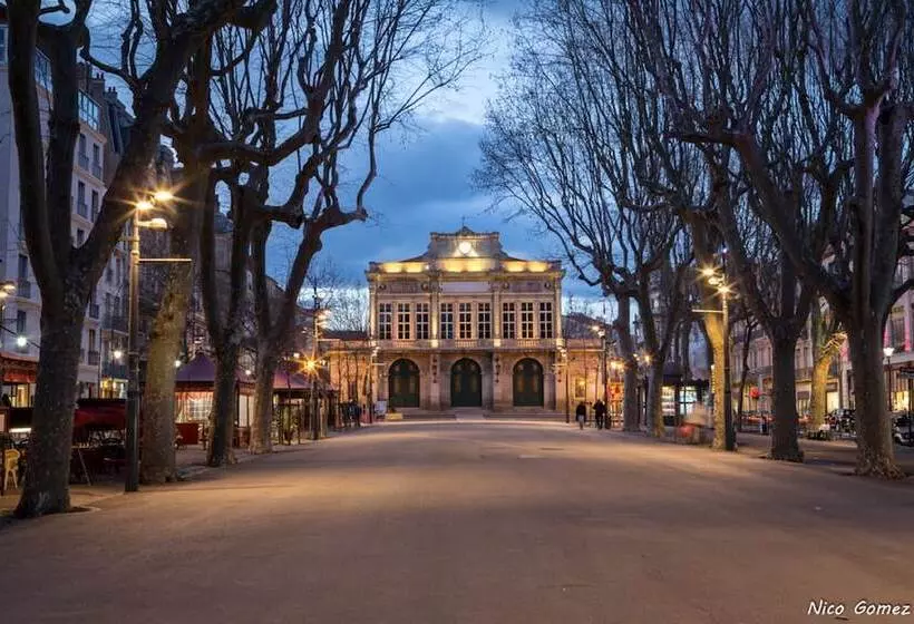 호텔 Mercure Béziers