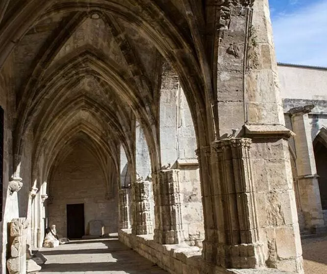 호텔 Mercure Béziers