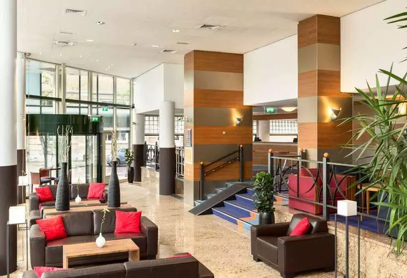 Avani Museum Quarter Amsterdam Hotel   Previously NH Amsterdam Museum Quarter