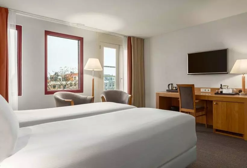 Avani Museum Quarter Amsterdam Hotel   Previously NH Amsterdam Museum Quarter