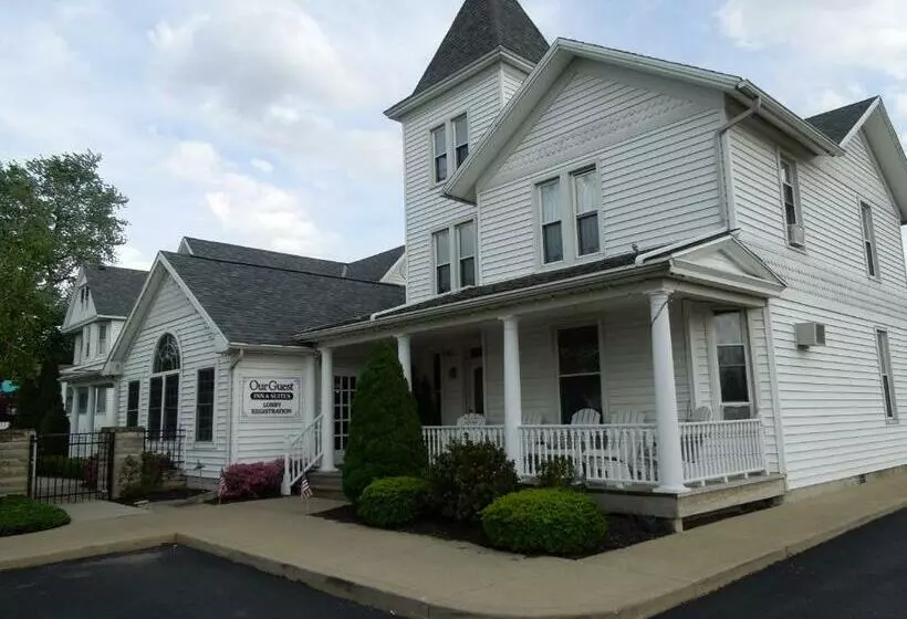 호텔 Our Guest Inn And Suites Downtown