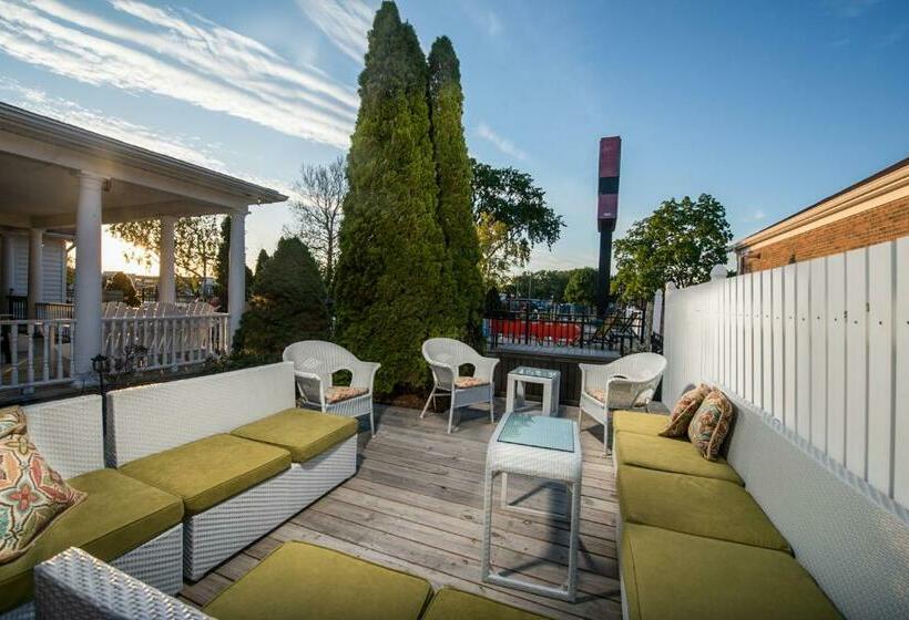 Szálloda Our Guest Inn And Suites   Downtown