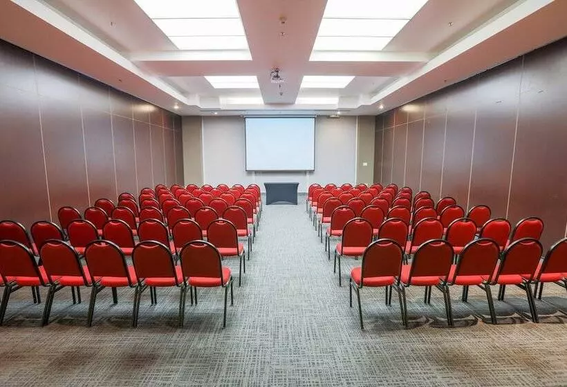 호텔 Pestana Curitiba