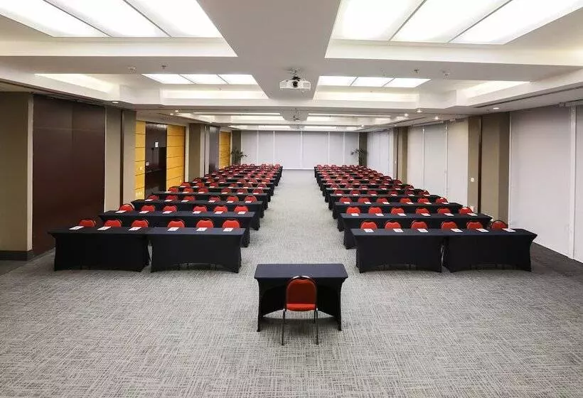 호텔 Pestana Curitiba