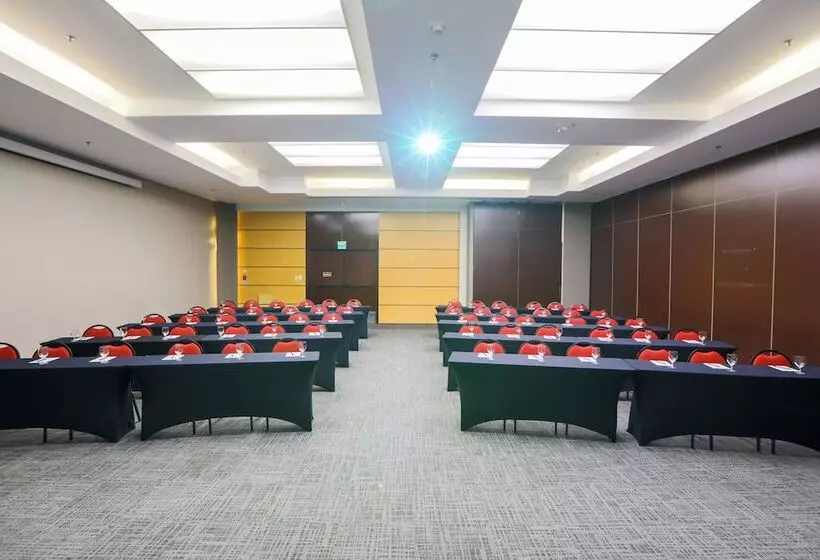 호텔 Pestana Curitiba