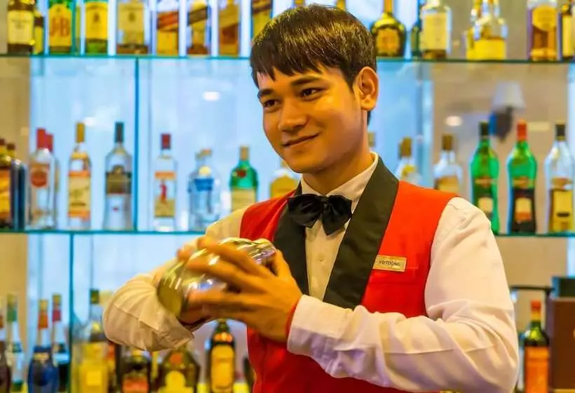 Отель Phnom Penh