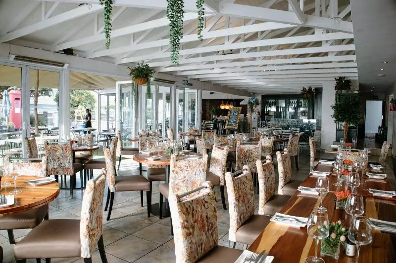 Protea Hotel By Marriott Mossel Bay