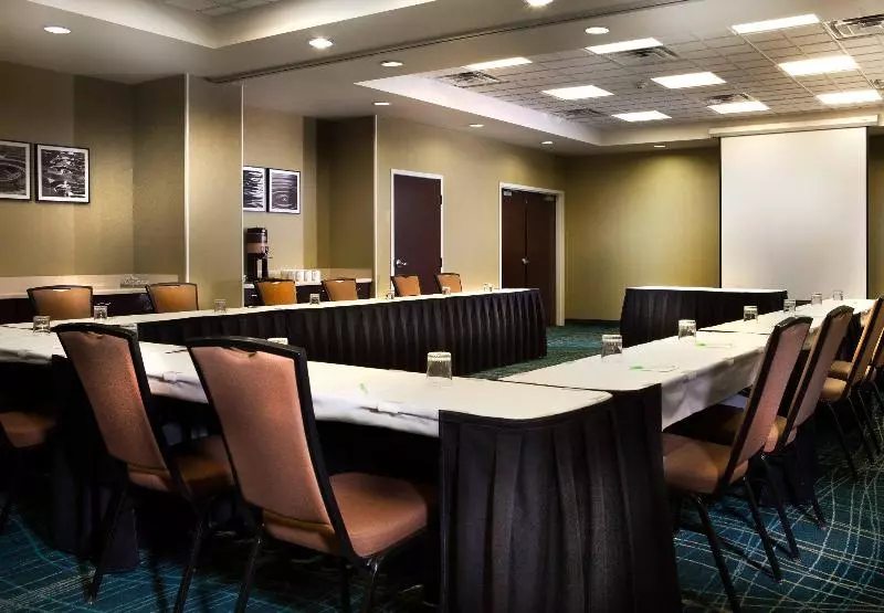 Отель Springhill Suites Dallas Dfw Airport North/grapevine