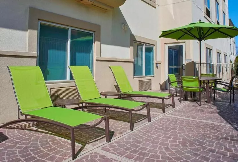 ホテル Springhill Suites By Marriott Frankenmuth