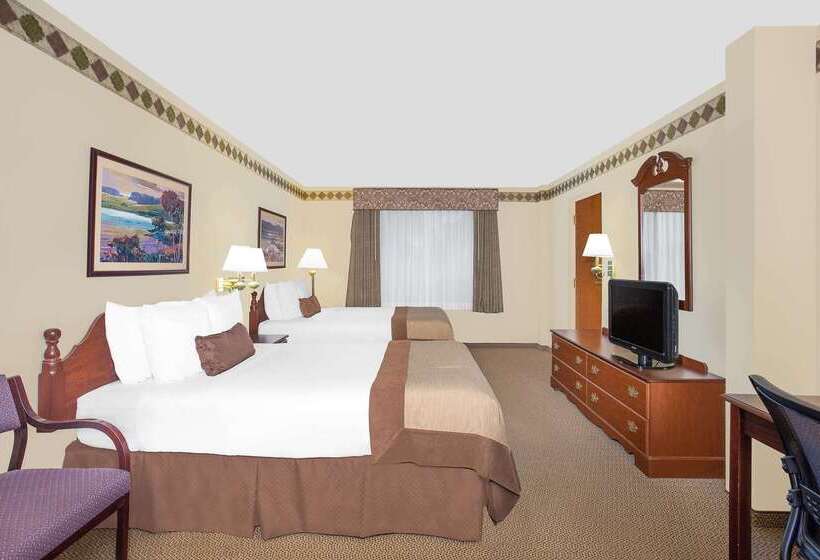 Отель Wingate By Wyndham Green Bay