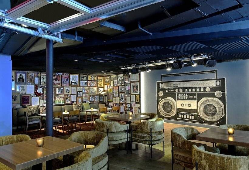 فندق Ziggy Los Angeles