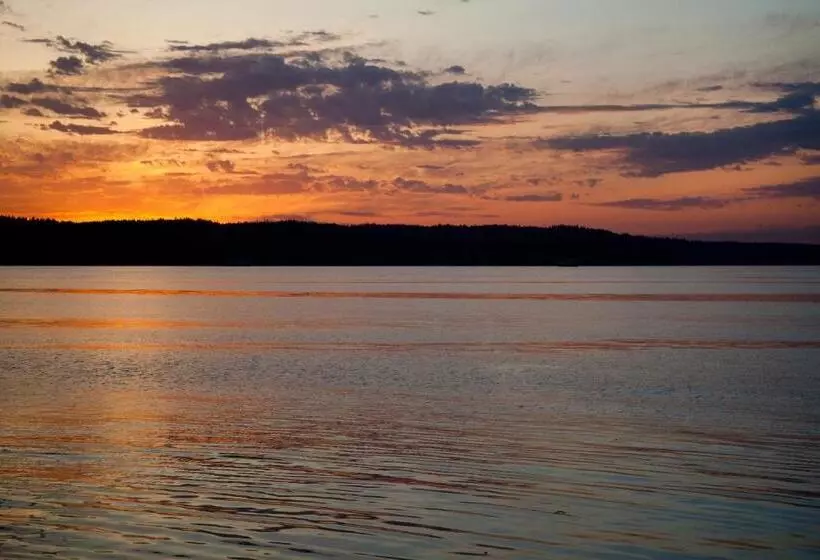 Silver Cloud Hotel   Mukilteo Waterfront