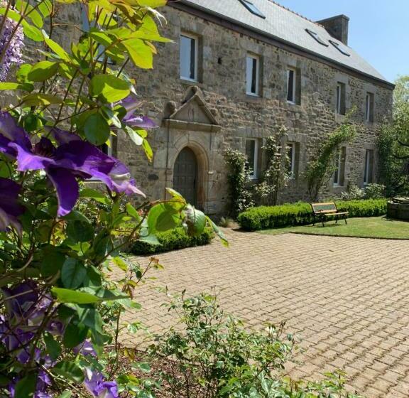 Bed and Breakfast Le Domaine De Coat Rogan, La Chambre Du Tregor