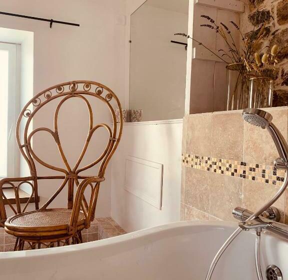 Bed and Breakfast Le Domaine De Coat Rogan, La Chambre Du Tregor