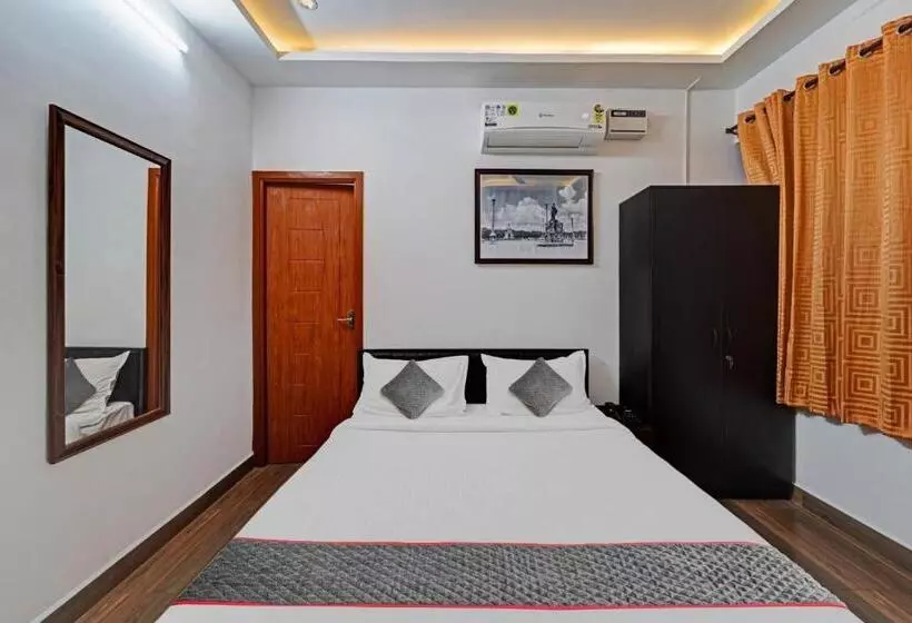 Aamiaismajoitus (B&B) Super Townhouse Vanur Near Auroville Beach Formerly De Heritage