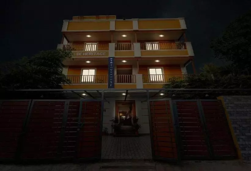 Aamiaismajoitus (B&B) Super Townhouse Vanur Near Auroville Beach Formerly De Heritage