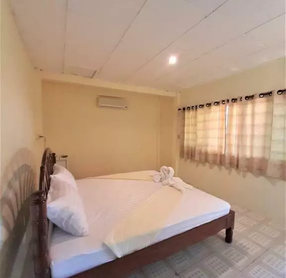 Cameron Island Resort