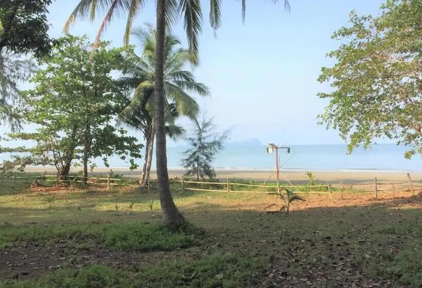 Cameron Island Resort
