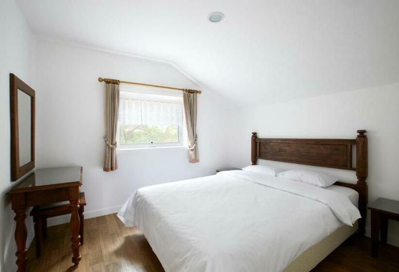 Club Es Jecheon Resort