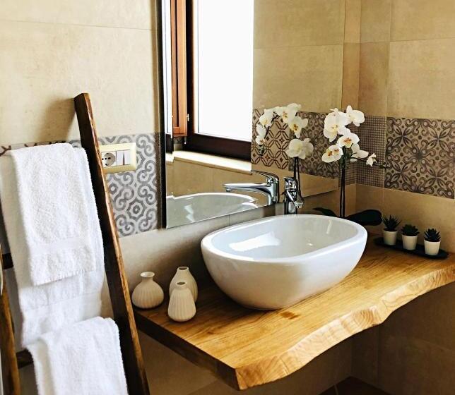 Отель Agriturismo Casale Cerere