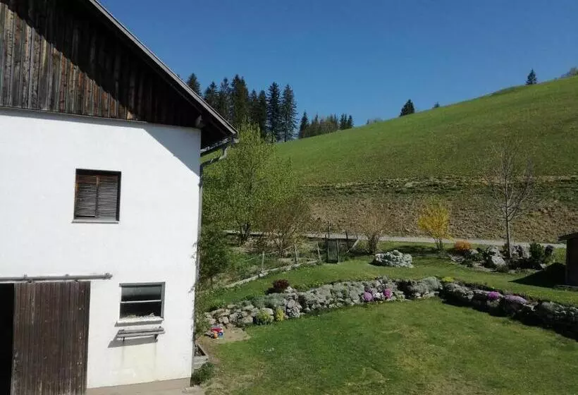 ホテル Bio Bauernhof Moas