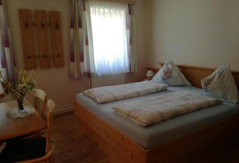 בית מלון כפרי Bio Bauernhof Moas