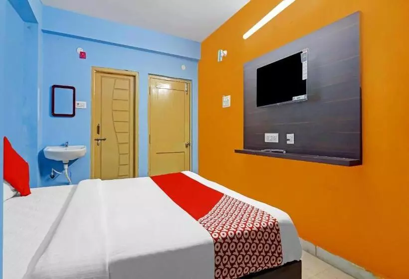 Super Hotel O Karimnagar