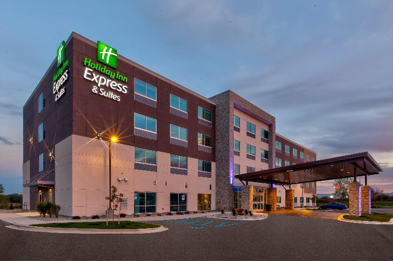 فندق Holiday Inn Express & Suites   Cedar Springs   Grand Rapids N, An Ihg