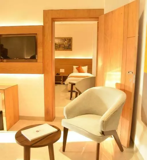 Hotelli Icon Rajpura