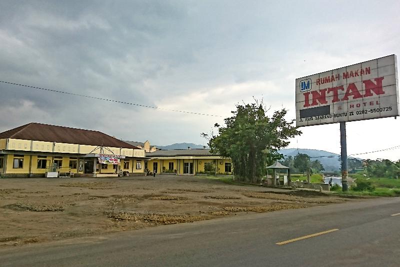 בית מלון כפרי Oyo 3479  Intan