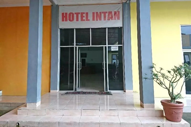 ホテル Oyo 3479  Intan