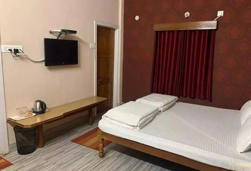 Shivani Palace Hotel, Restaurant & Party Hall