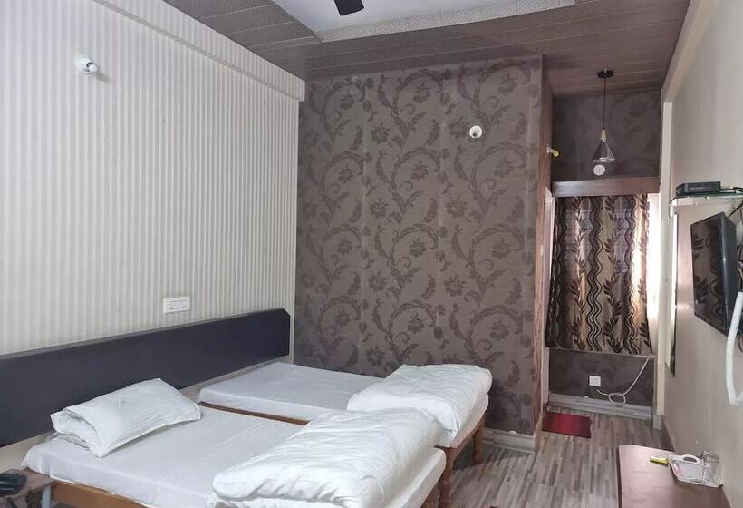 Shivani Palace Hotel, Restaurant & Party Hall