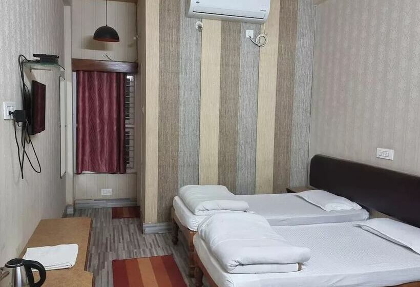 Shivani Palace Hotel, Restaurant & Party Hall