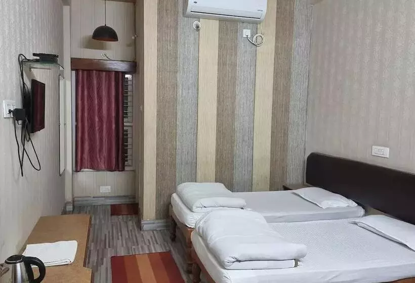 Shivani Palace Hotel, Restaurant & Party Hall