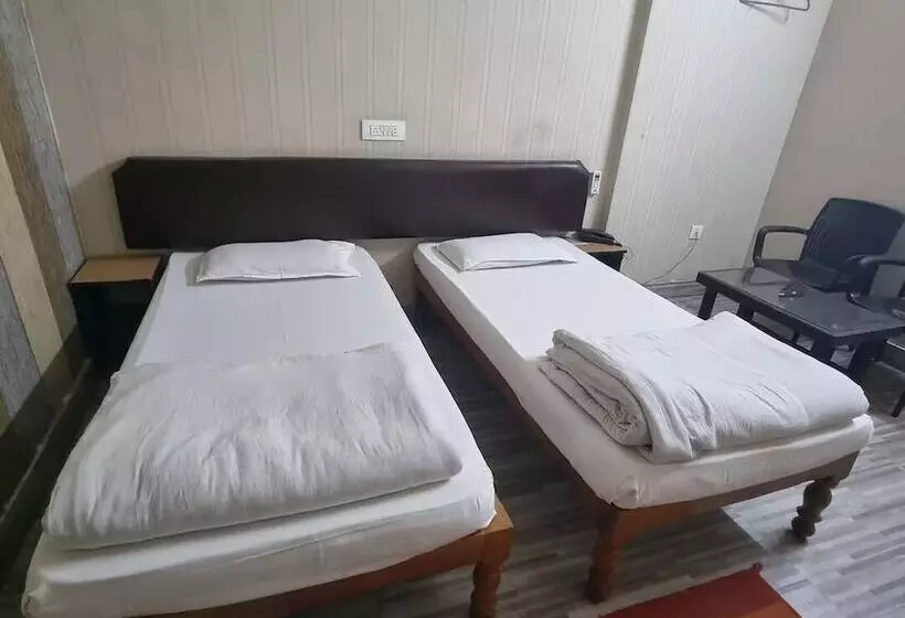 Shivani Palace Hotel, Restaurant & Party Hall