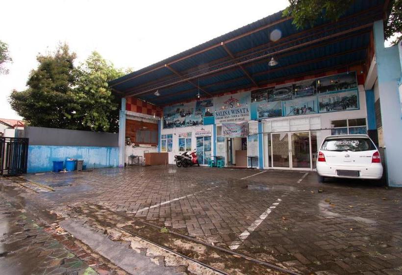 בית מלון כפרי Salina Syariah